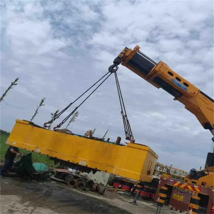 沧县随车吊吊集装箱怎么吊